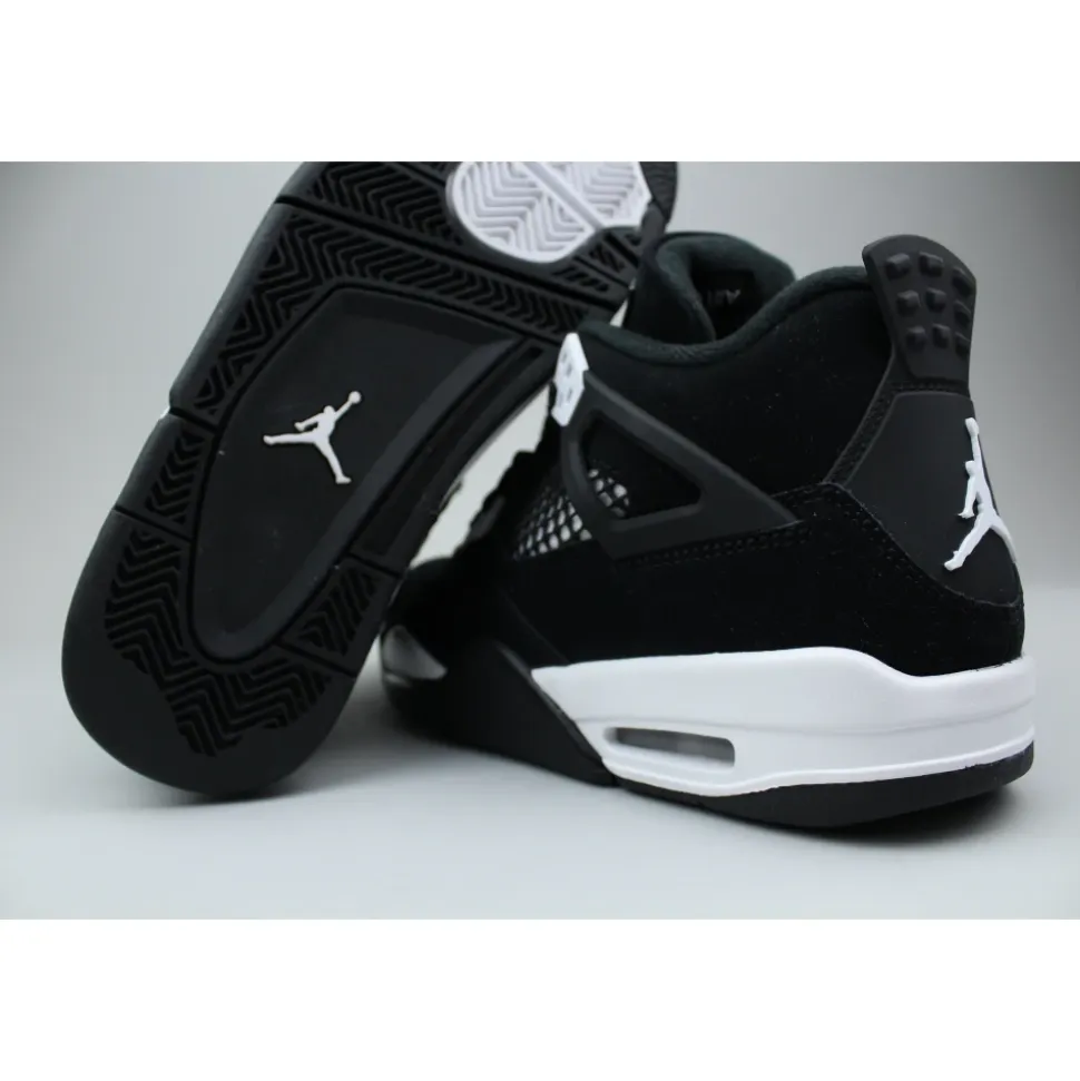 Sneakers Retro White Thunder