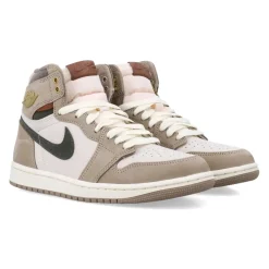Sport Shoes