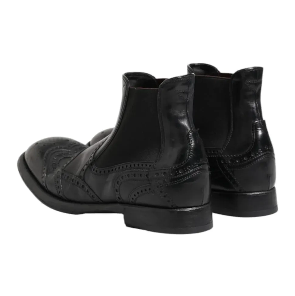 Stivaletti in pelle nera slip on