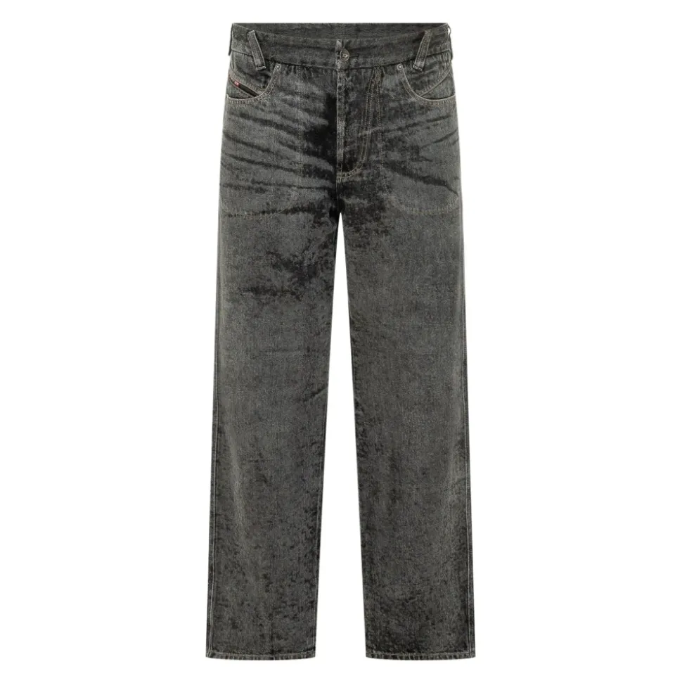 Straight Jeans