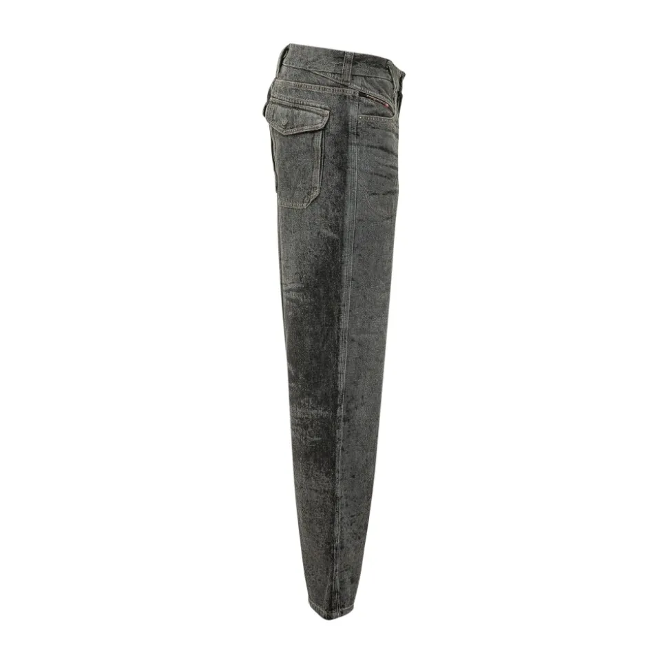Straight Jeans