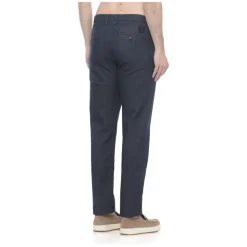 Straight Jeans