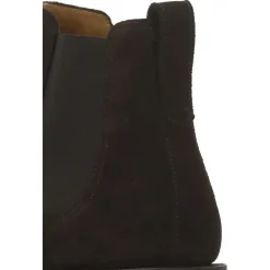 Style 376 Chelsea Boot
