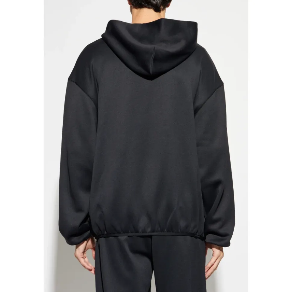 Sweatshirts & Hoodies