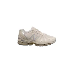 Training Shoes