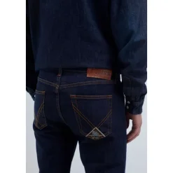 517 Wash 87 Jeans