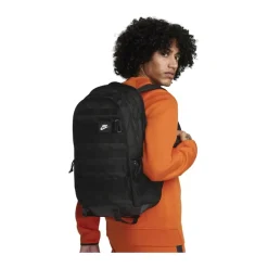 Zaino Sportswear RPM Nero Funzionale Elegante